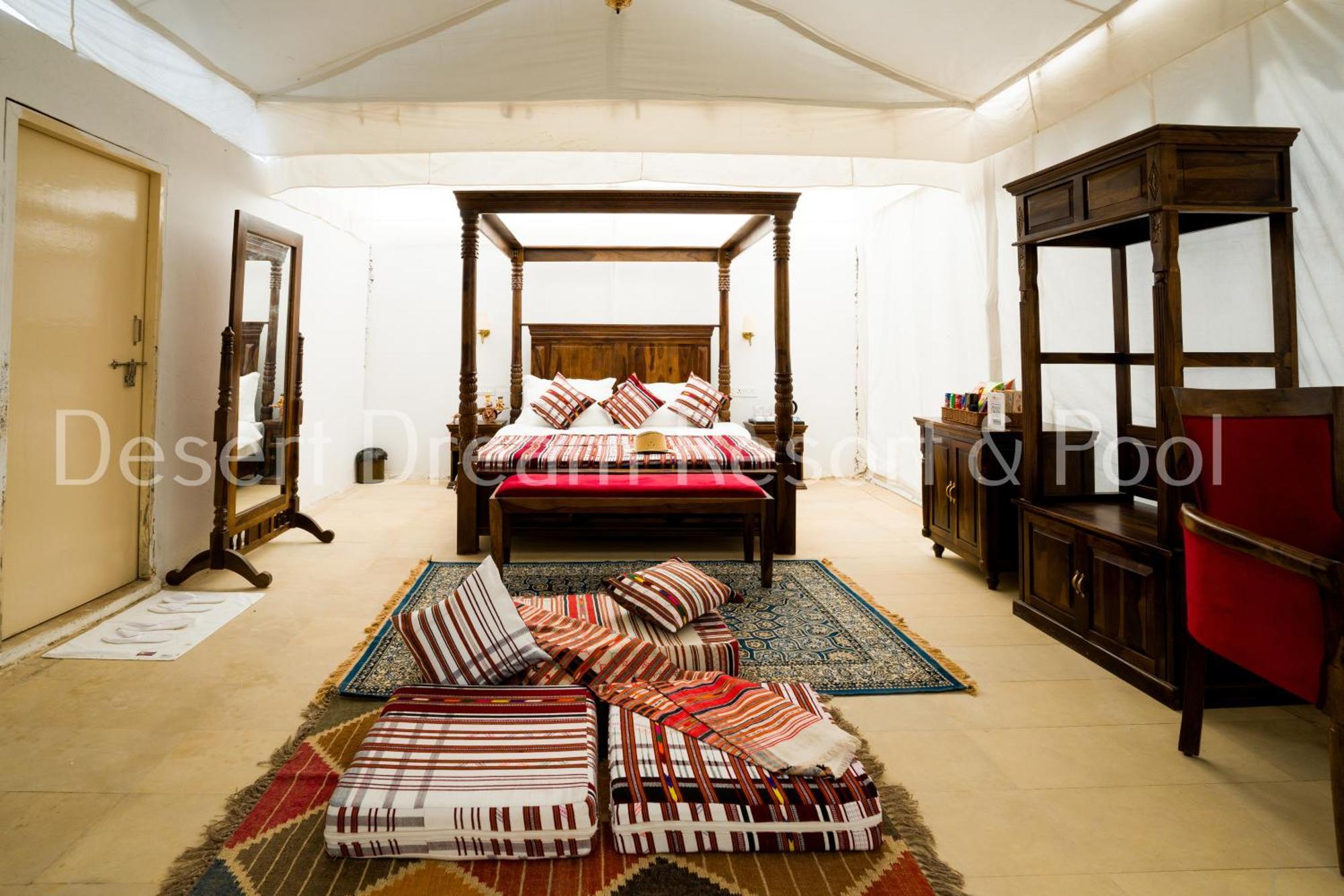 Desert Dream Royal Camp & Pool Jaisalmer Esterno foto