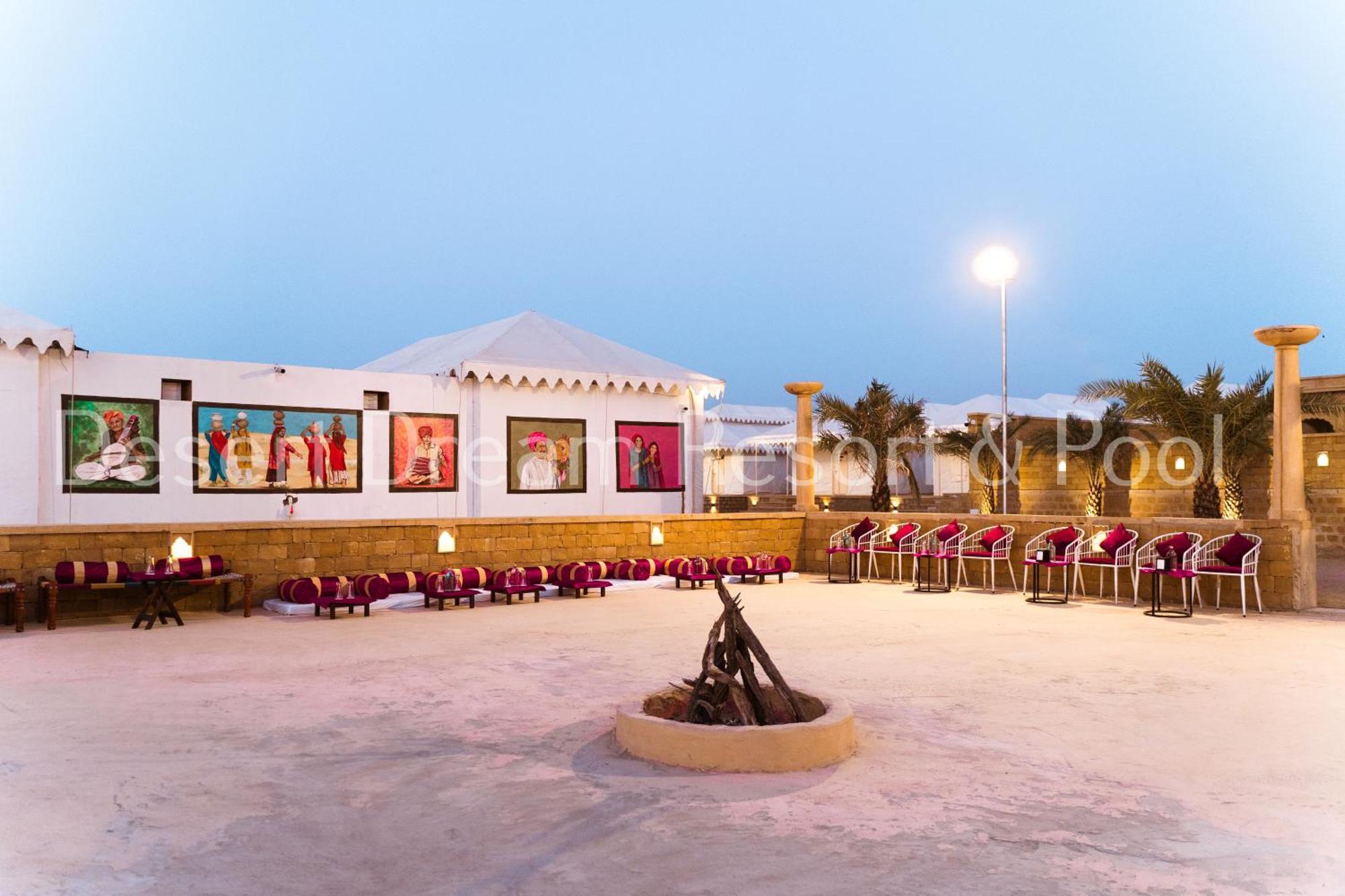 Desert Dream Royal Camp & Pool Jaisalmer Esterno foto