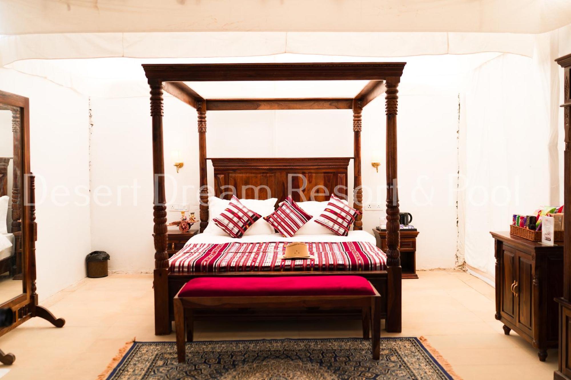 Desert Dream Royal Camp & Pool Jaisalmer Esterno foto